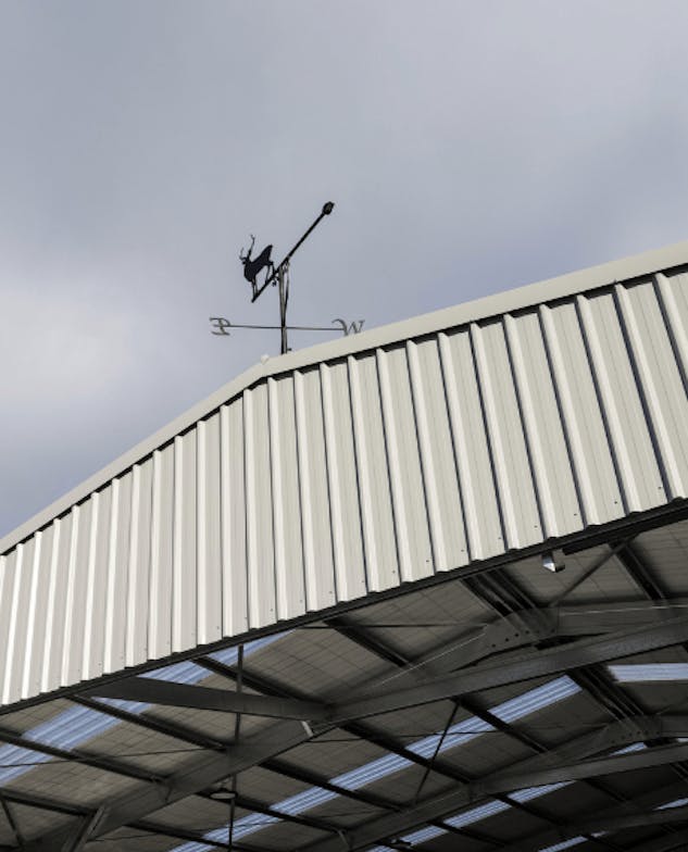 Gable steel roof - Wide Span Sheds