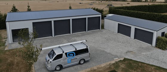 4-Bay business owner garage
