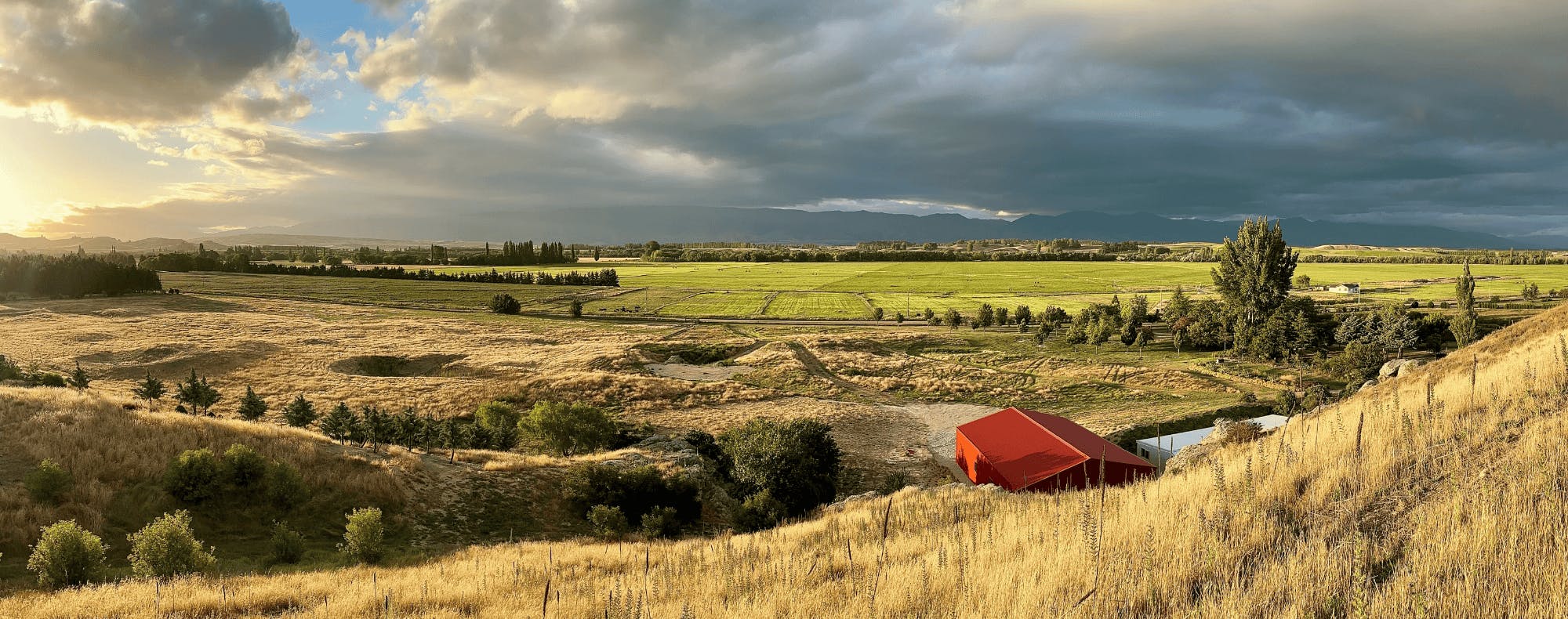 1.-NZ-Imagery Inspo-Gallery Legacy-In-Central-Otago Legacy-Hero 1.-NZ-Imagery Inspo-Gallery Legacy-In-Central-Otago Legacy-Hero