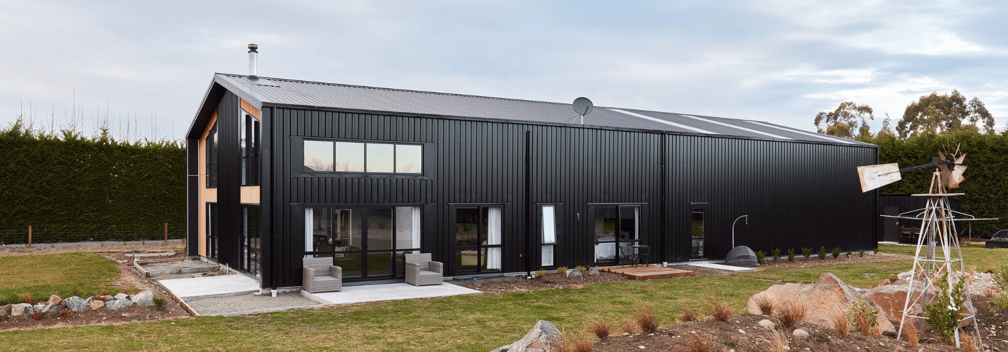 Rosendale Shed Home - Exterior side view