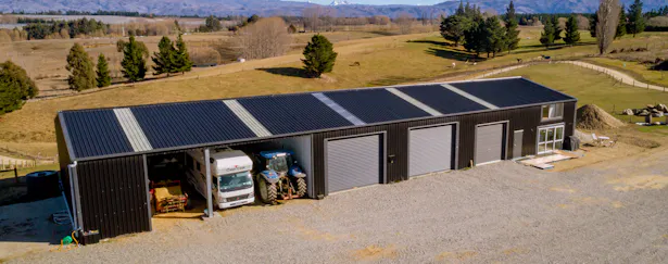 1.-NZ-Imagery Inspo-Gallery The-Shed-That-Ticks-Every-Box--Central-Otago 7-Bay-Shed-Central-Otago-Hero