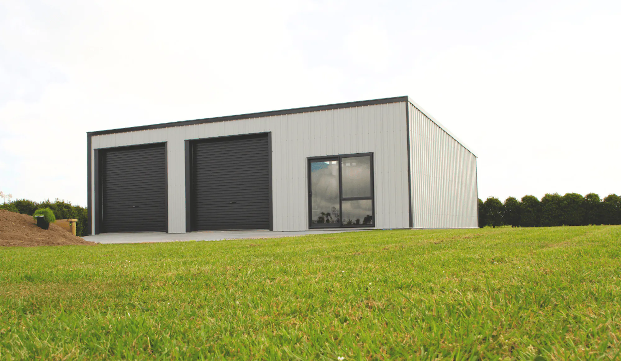 1.-NZ-Imagery Inspo-Gallery Titaina-Studio 3-bay-with-ranchslider-studio-shed