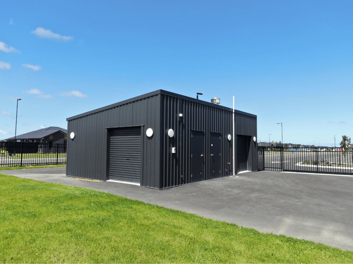 Small caretakers shed - Wide Span Sheds