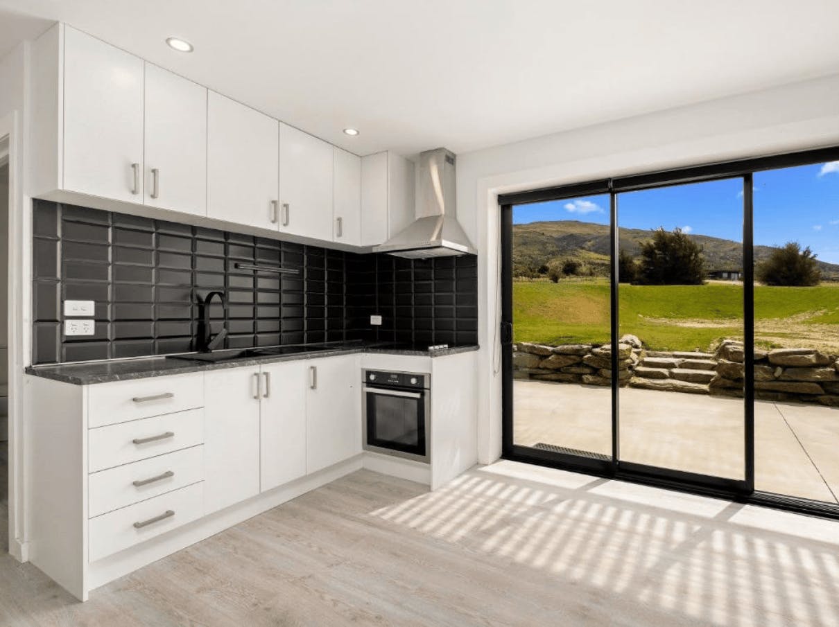 Shed home interior - Wide Span Sheds